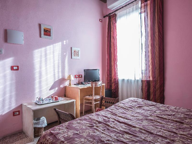 Residenza D'Epoca Locanda Di San Martino Сиена Экстерьер фото